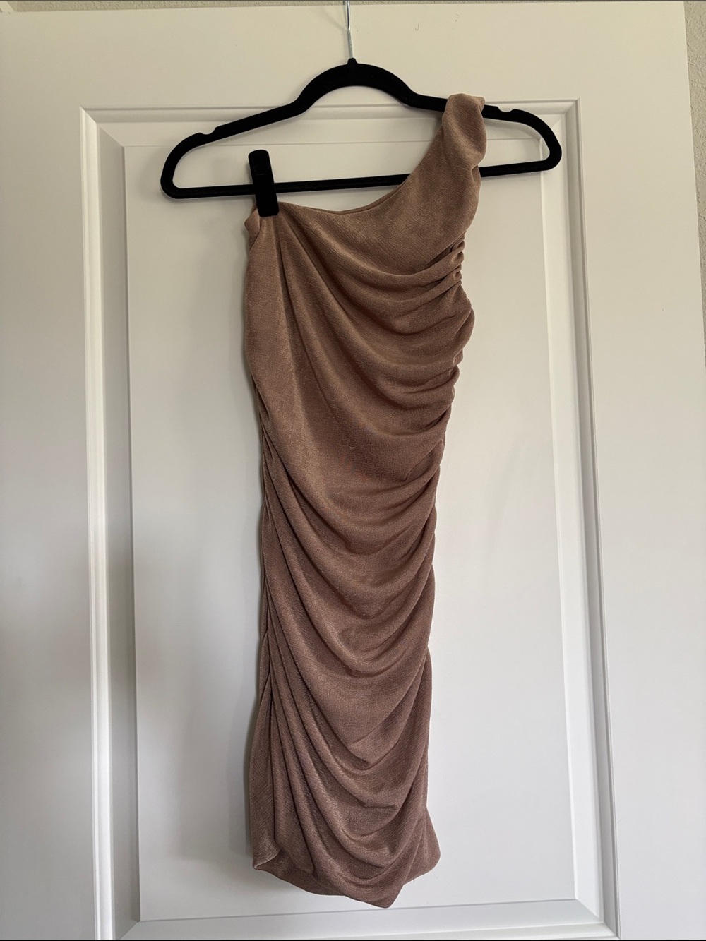 One-Shoulder Ruched Brown Dress